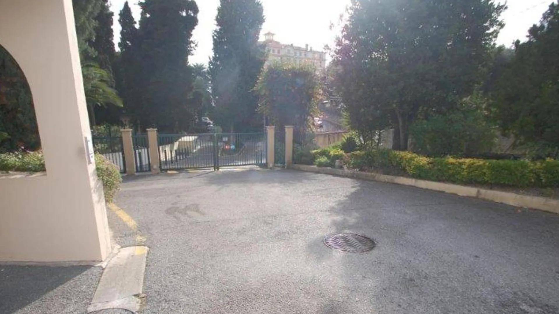 Daire Appartement Calme Avec Terrasse Et Parking A 5 Min De La Mer A Menton - Fr-1-196-203